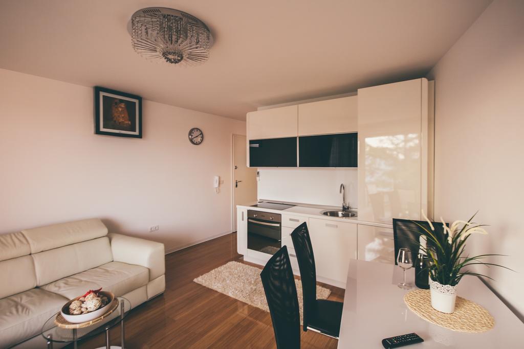 Opera Apartments Ζαντάρ Εξωτερικό φωτογραφία